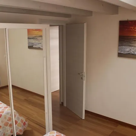 Διαμέρισμα Nic House *