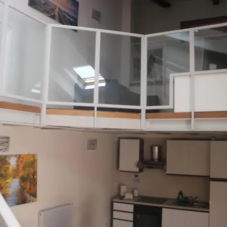 Nic House Апартаменты *