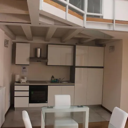 Nic House Апартаменты *