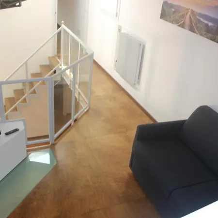 Nic House Апартаменты *